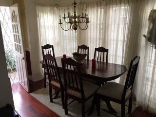 WELLINGTON DRIVE, Kingston / St. Andrew, Jamaica - Townhouse for Lease/rental
